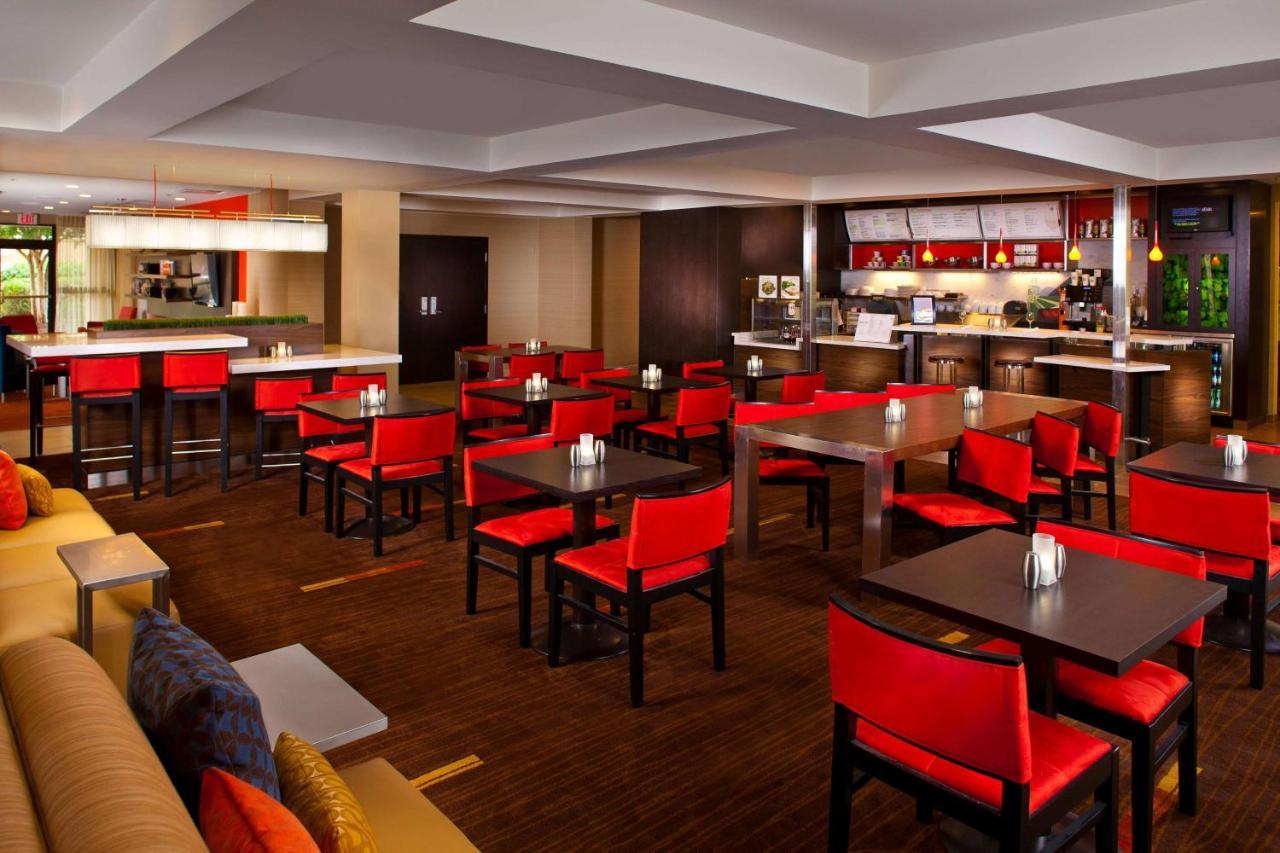 Spark By Hilton Birmingham Colonnade Exterior photo